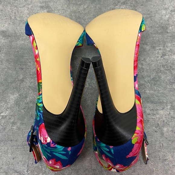 Floral and Fabulous Bp Heels - Size 7M - Picture 10 of 12